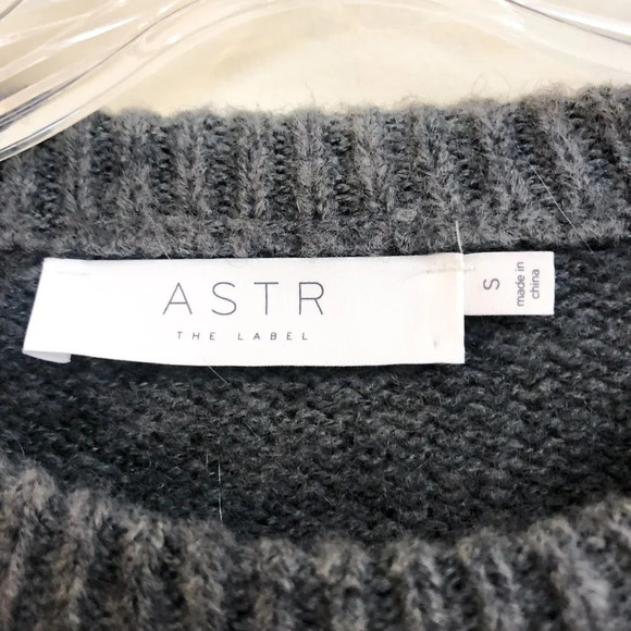 ASTR The Label Wool Alpaca Blend Floral Balloon Sleeve Gray Knit Sweater Small - Picture 6 of 8